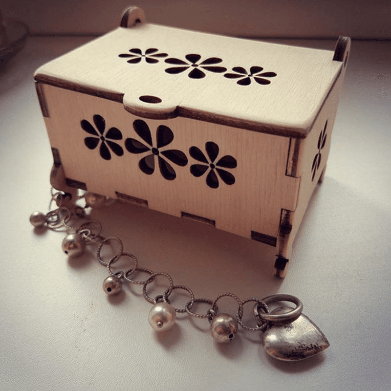 Jewellery Box JB049